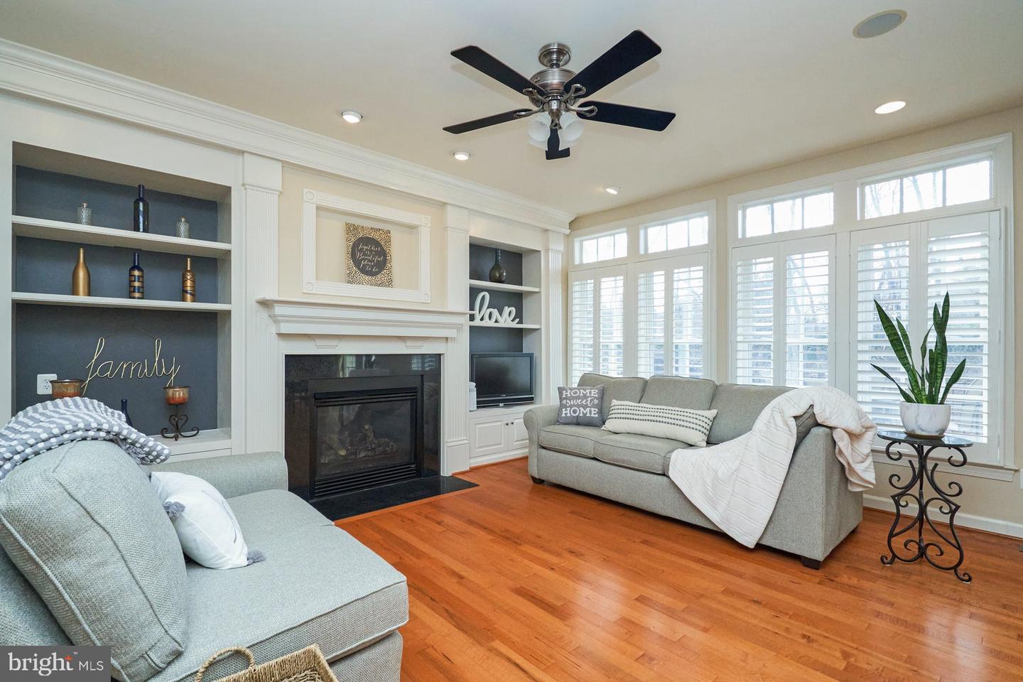 18301 Buccaneer TERRACE