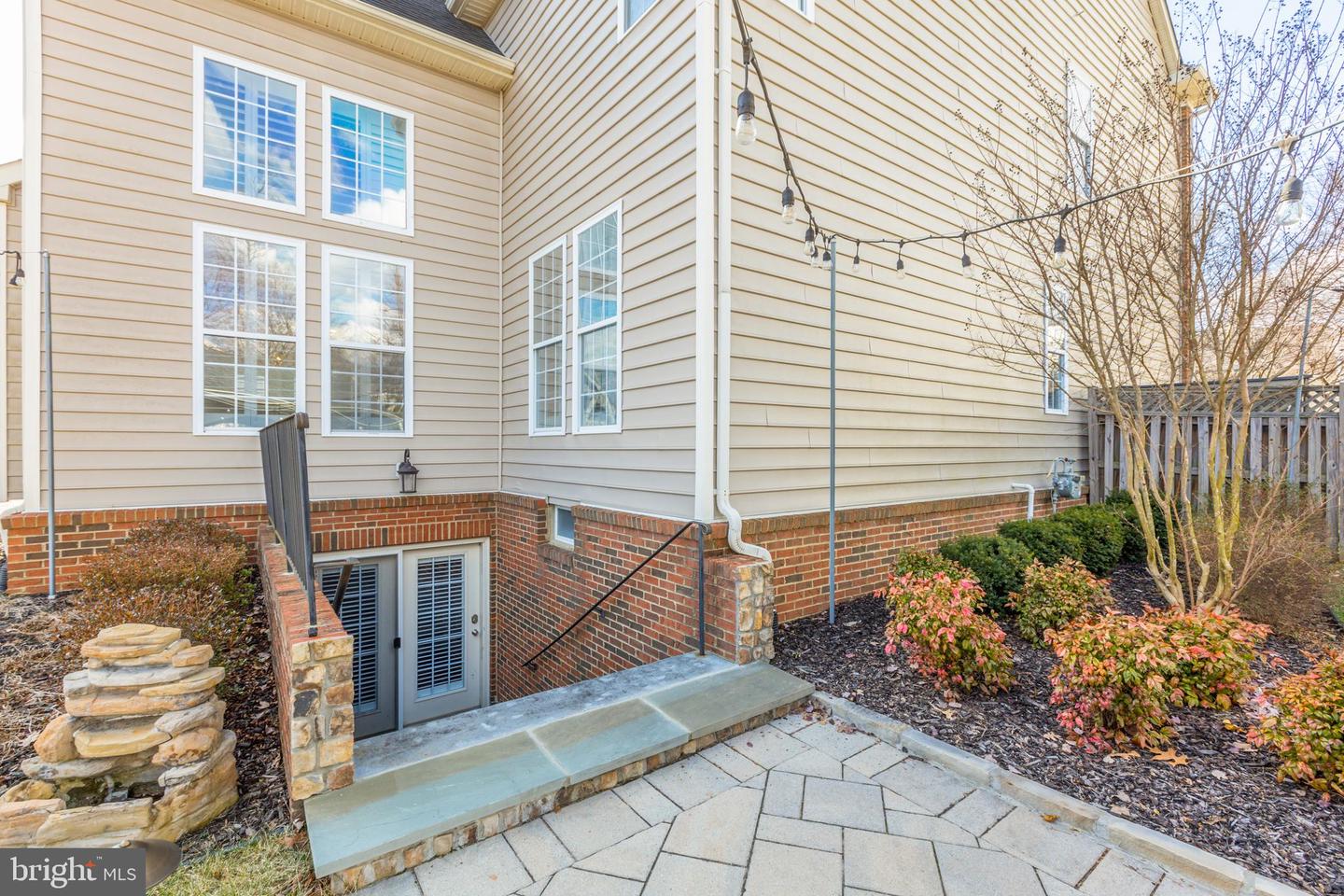 24796 Hornfels COURT