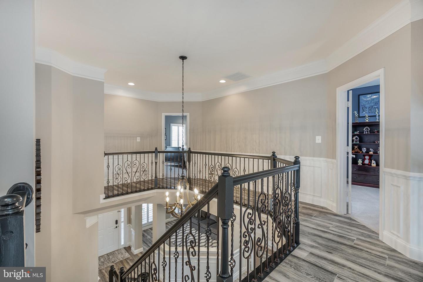 24796 Hornfels COURT