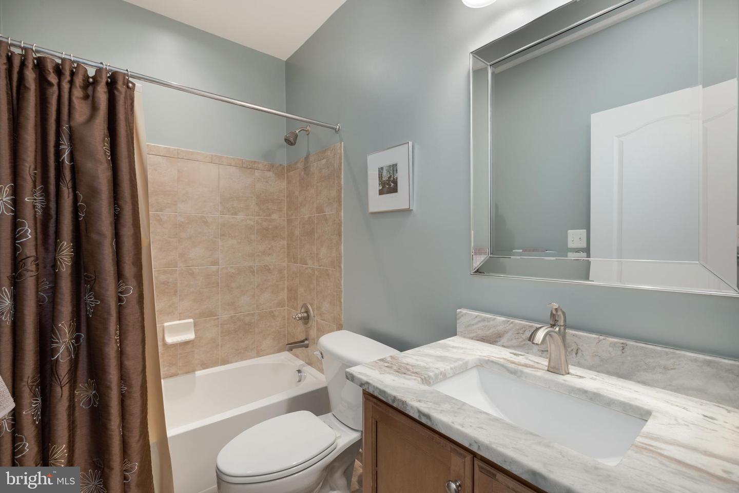 24796 Hornfels COURT