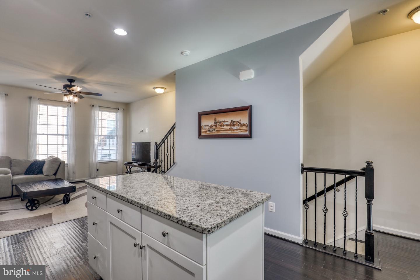 296 Wood Trestle TERRACE SE