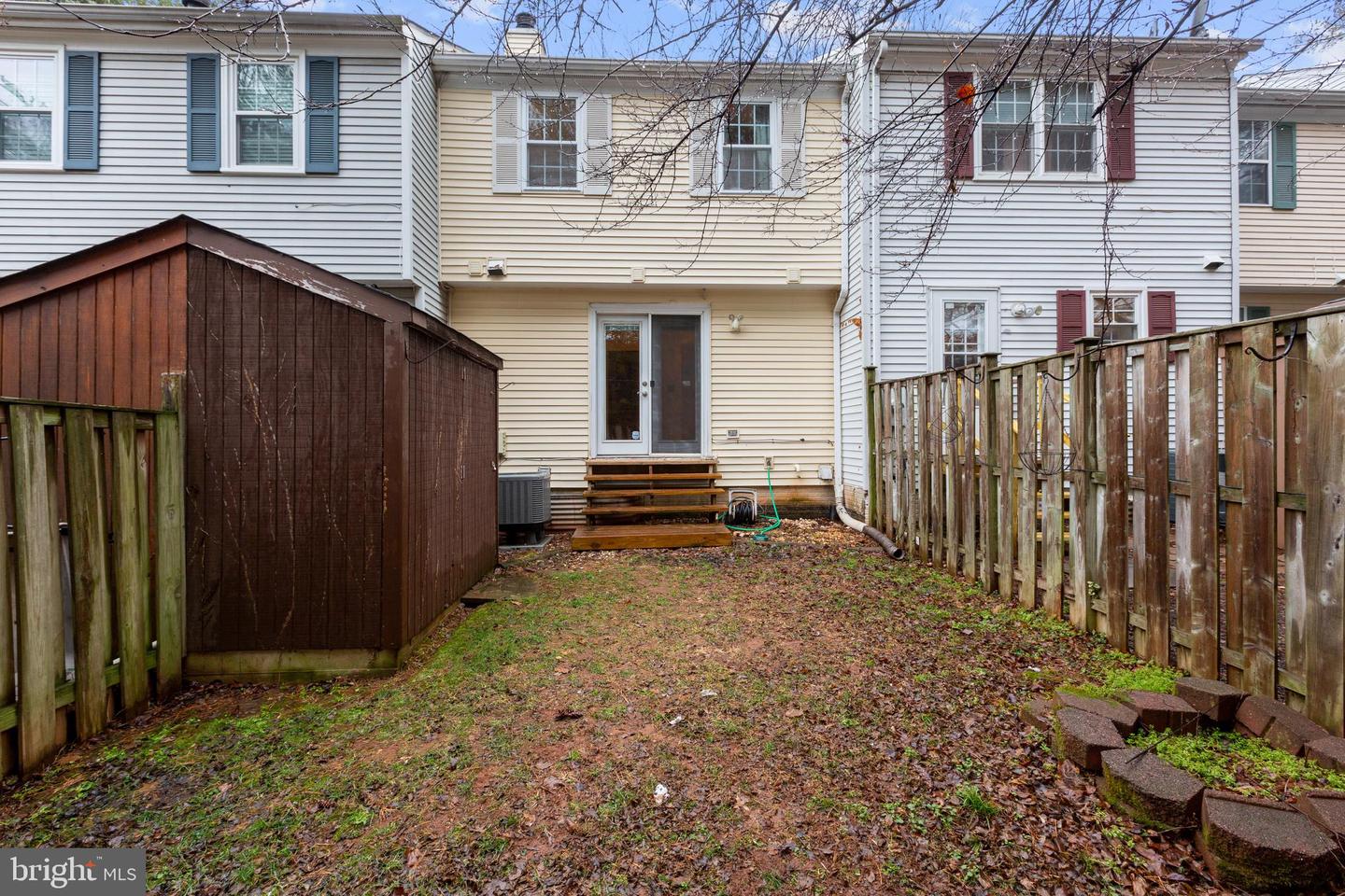 57 Benton COURT