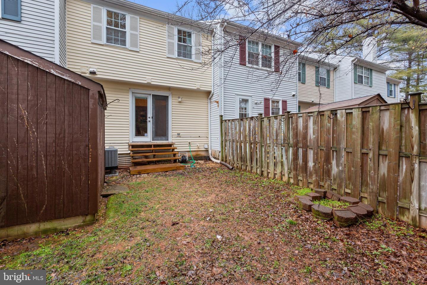 57 Benton COURT