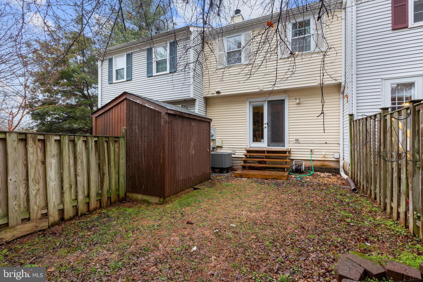 57 Benton COURT