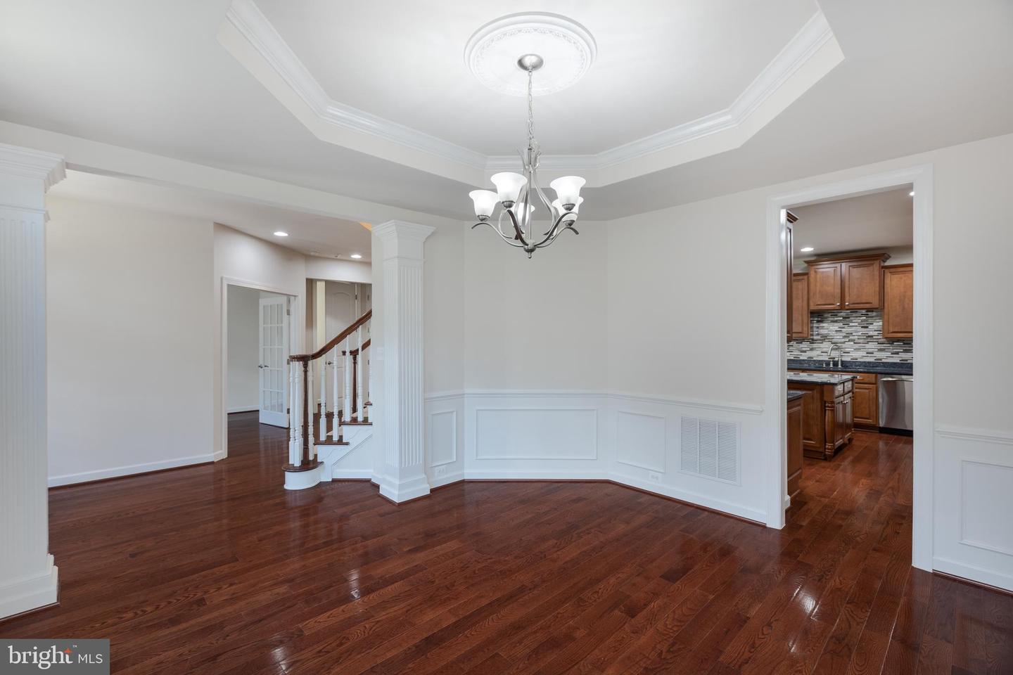 24916 Earlsford DRIVE