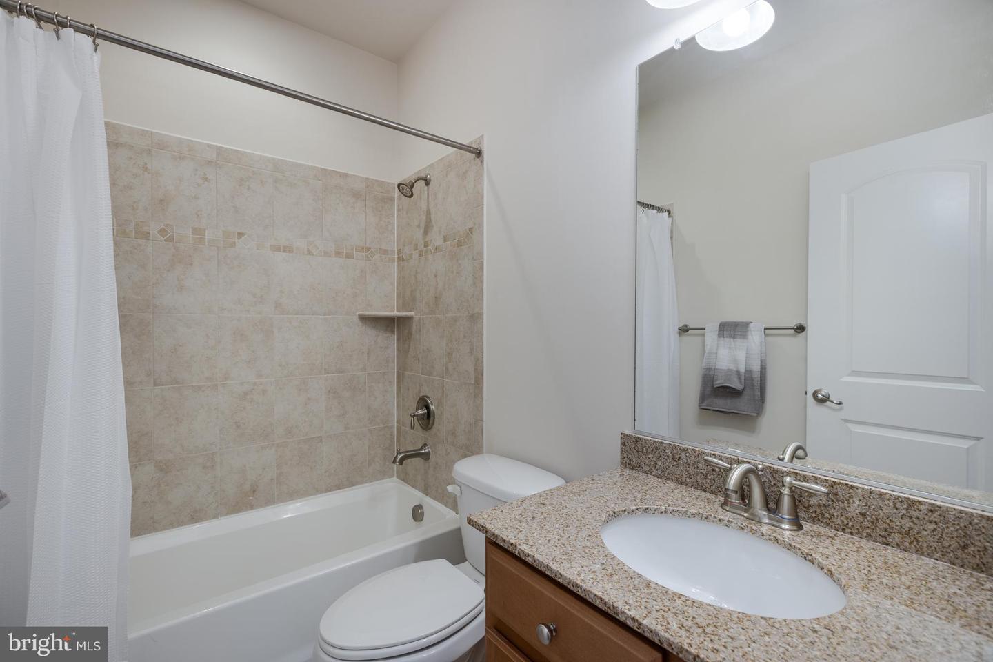 24916 Earlsford DRIVE