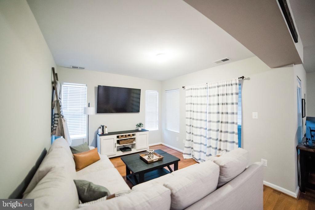 166 Connery TERRACE SW
