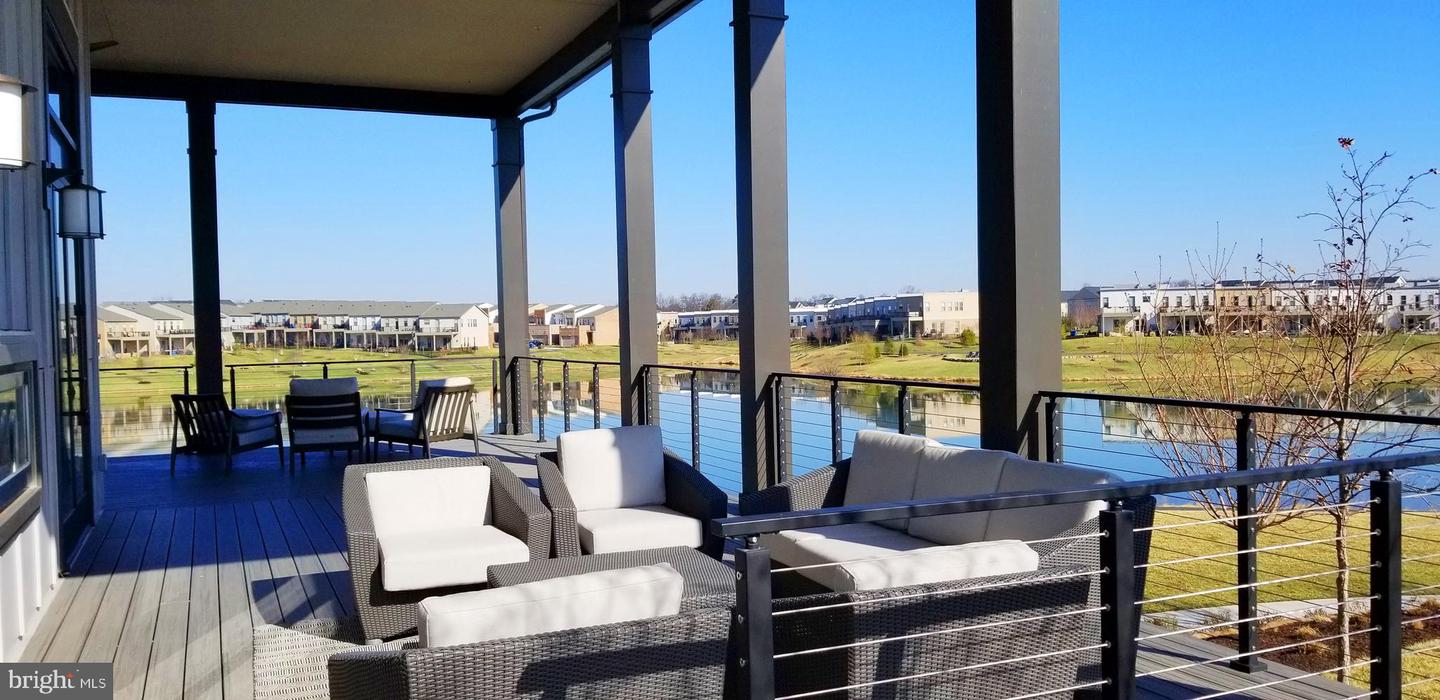 42811 Cumulus TERRACE