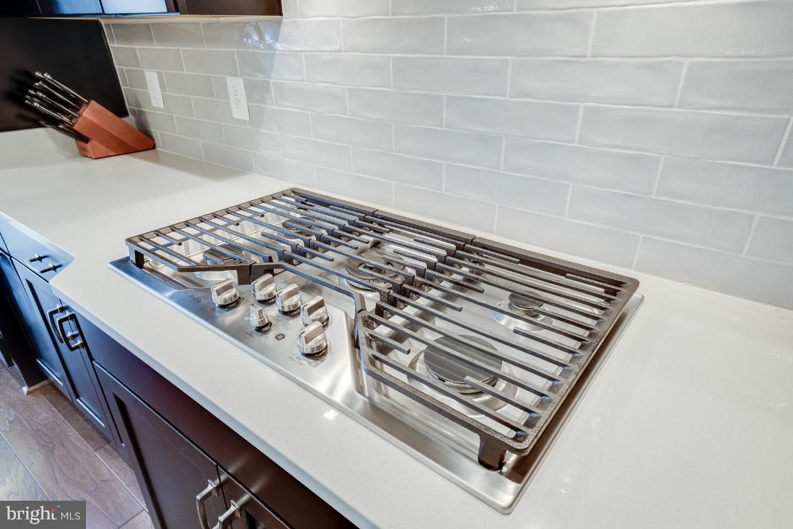 42811 Cumulus TERRACE