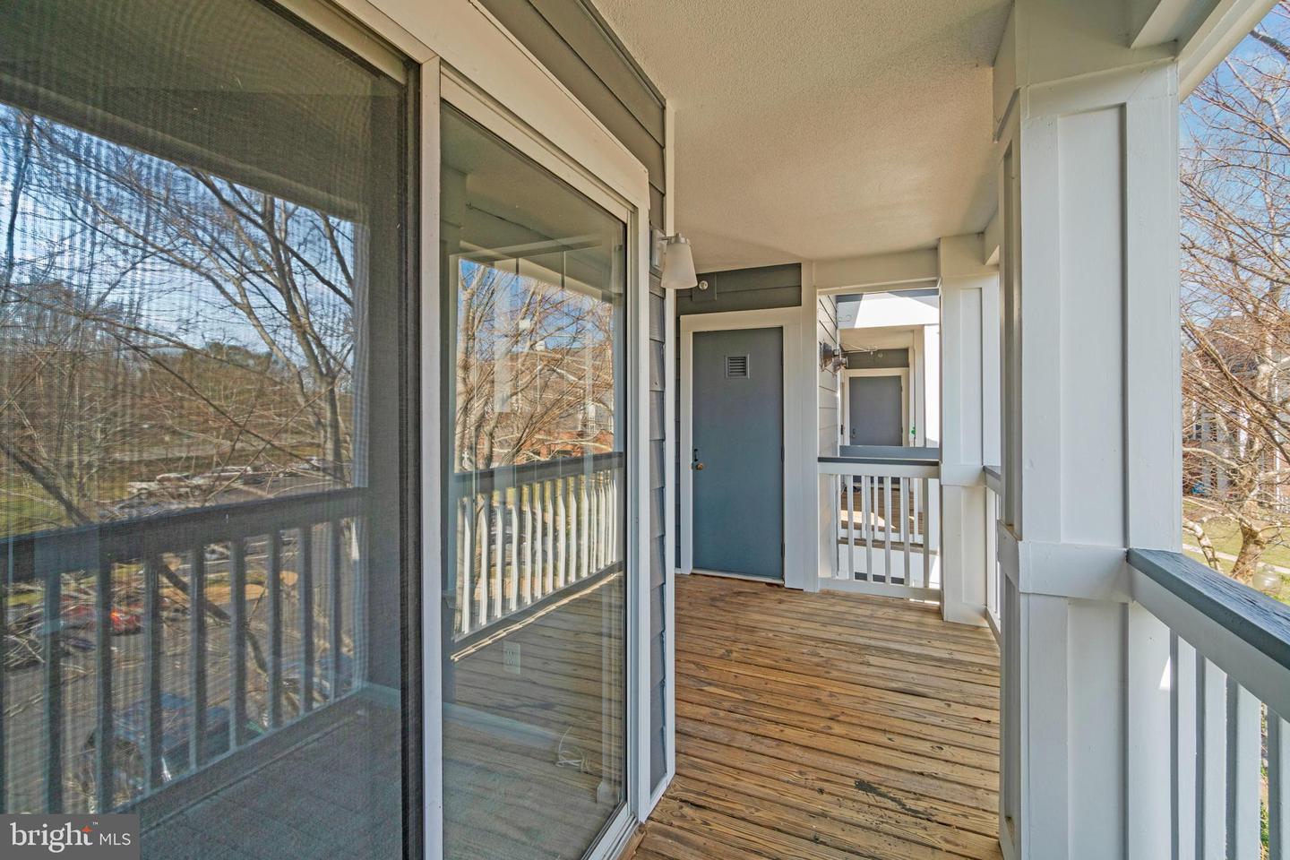 20320 Beechwood TERRACE Unit: 301
