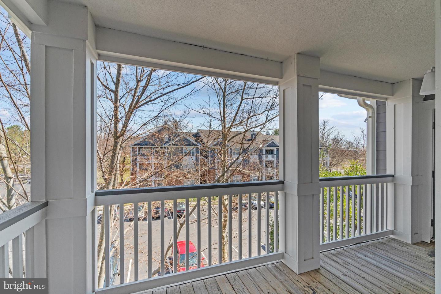 20320 Beechwood TERRACE Unit: 301