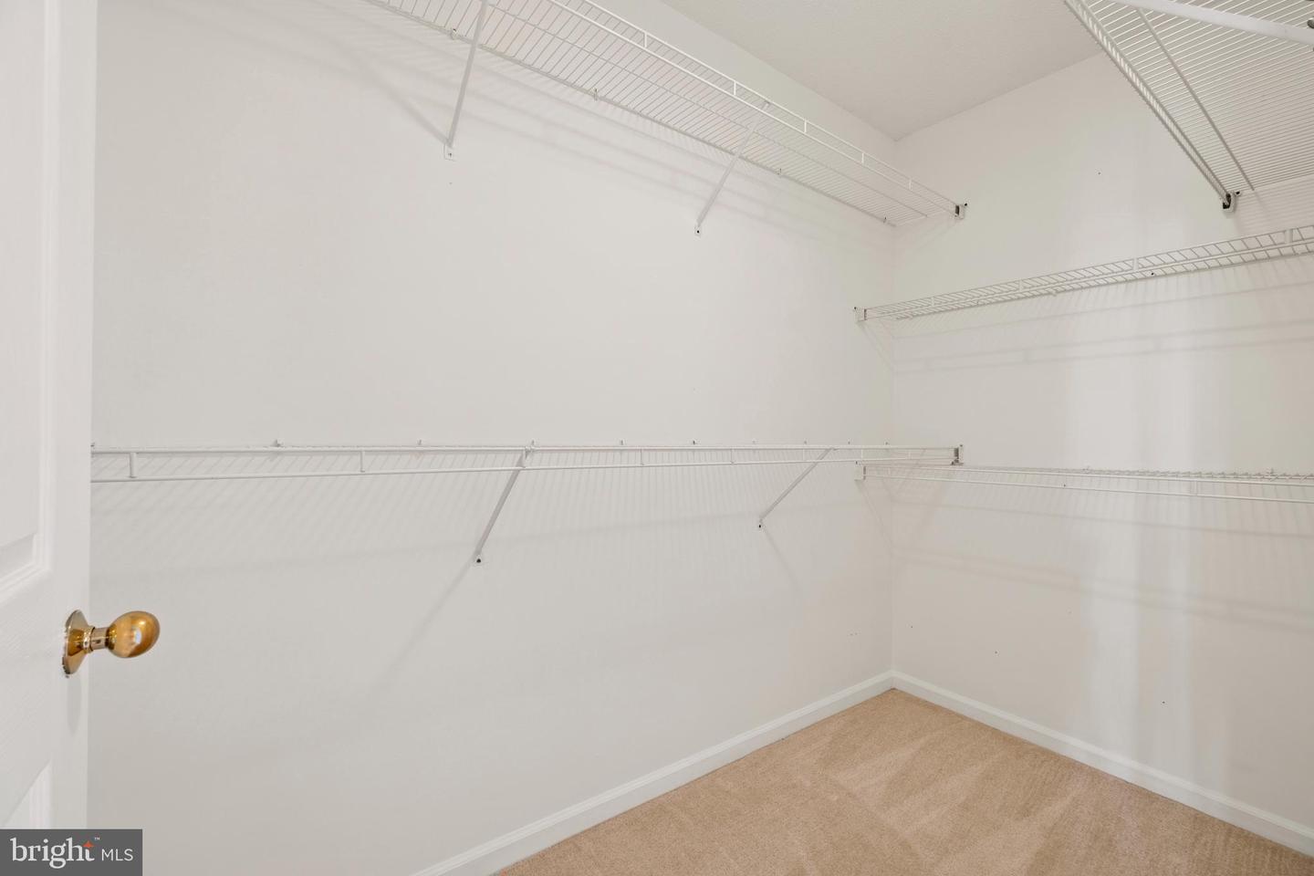 20320 Beechwood TERRACE Unit: 301