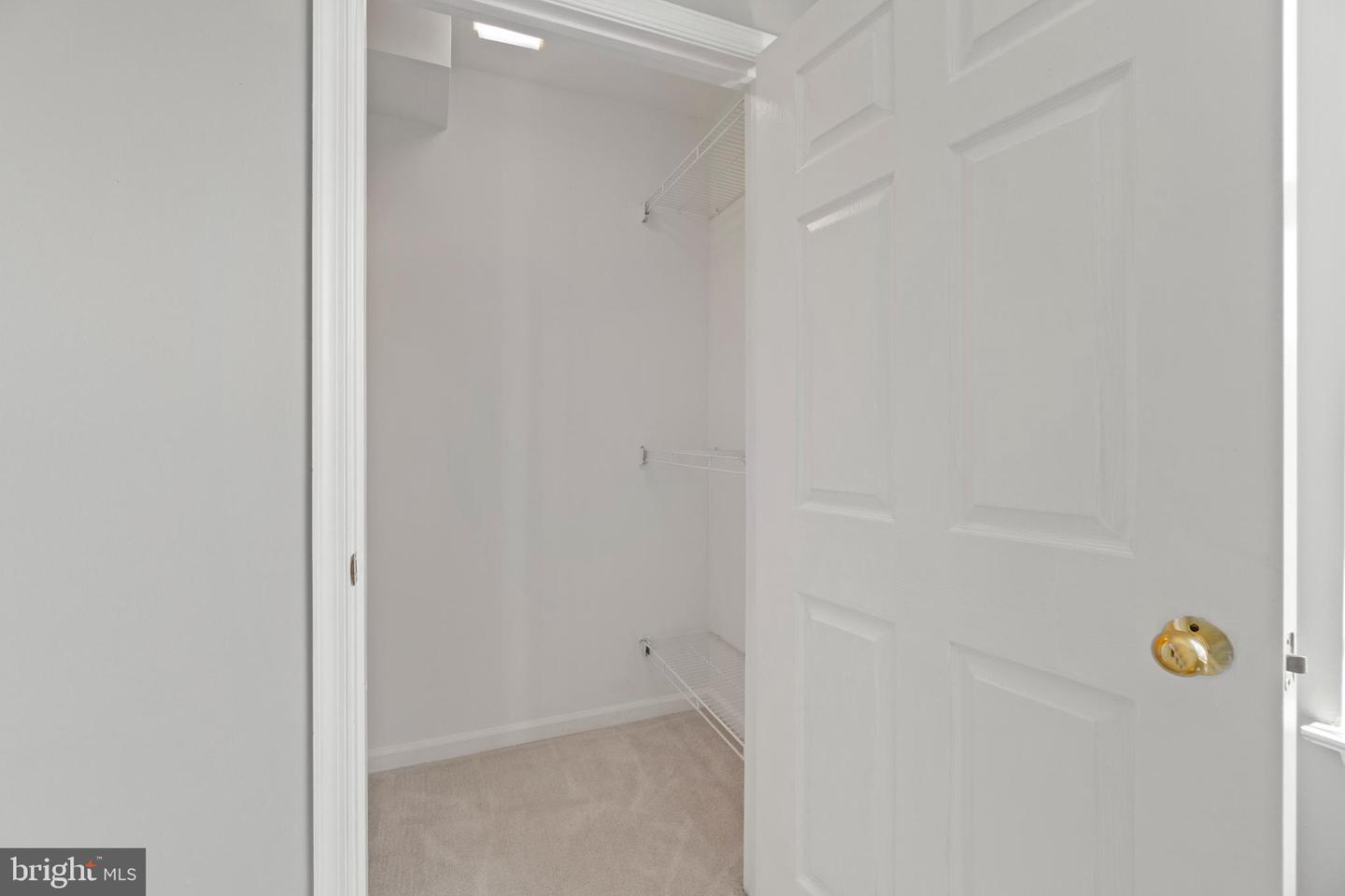 20320 Beechwood TERRACE Unit: 301