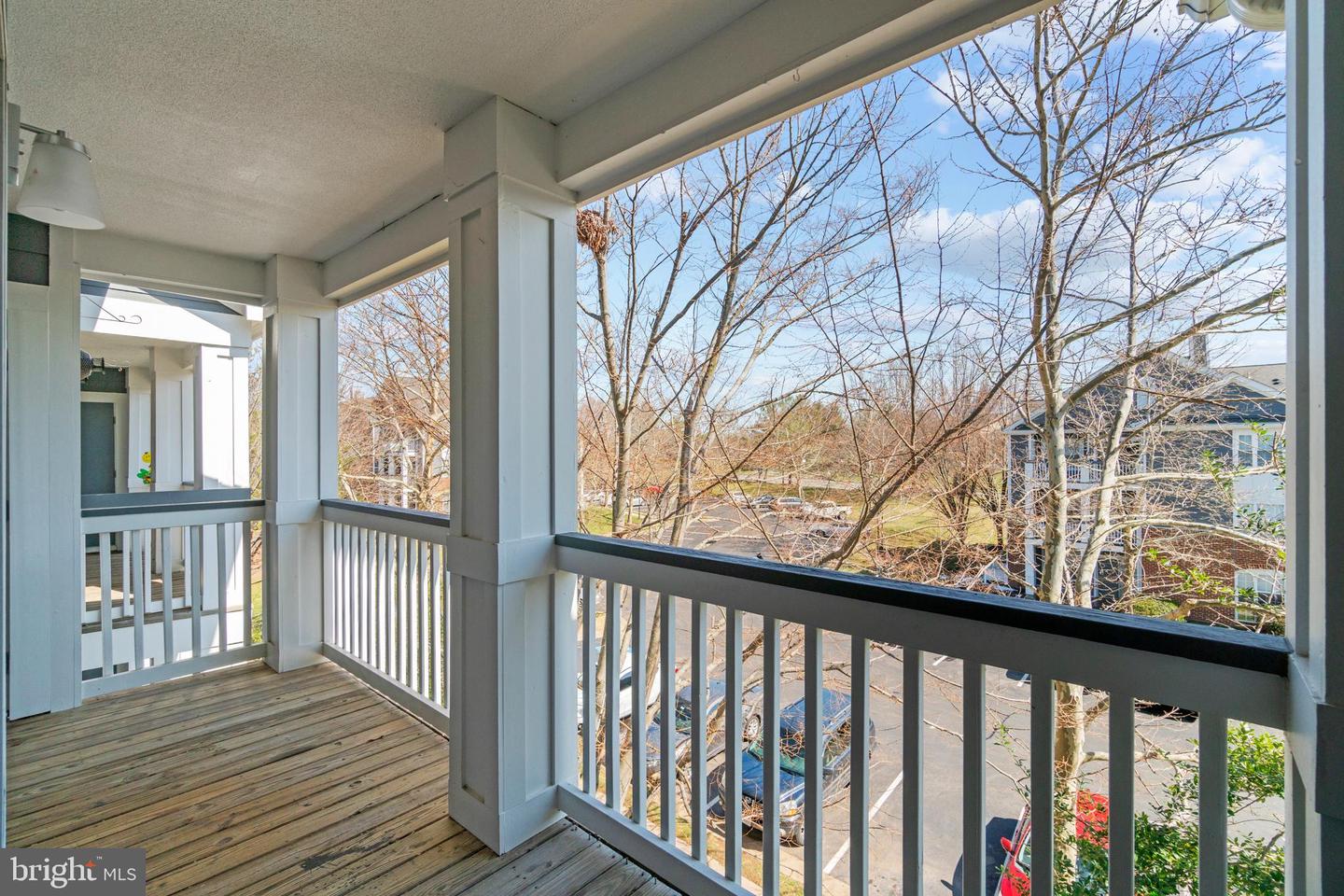 20320 Beechwood TERRACE Unit: 301