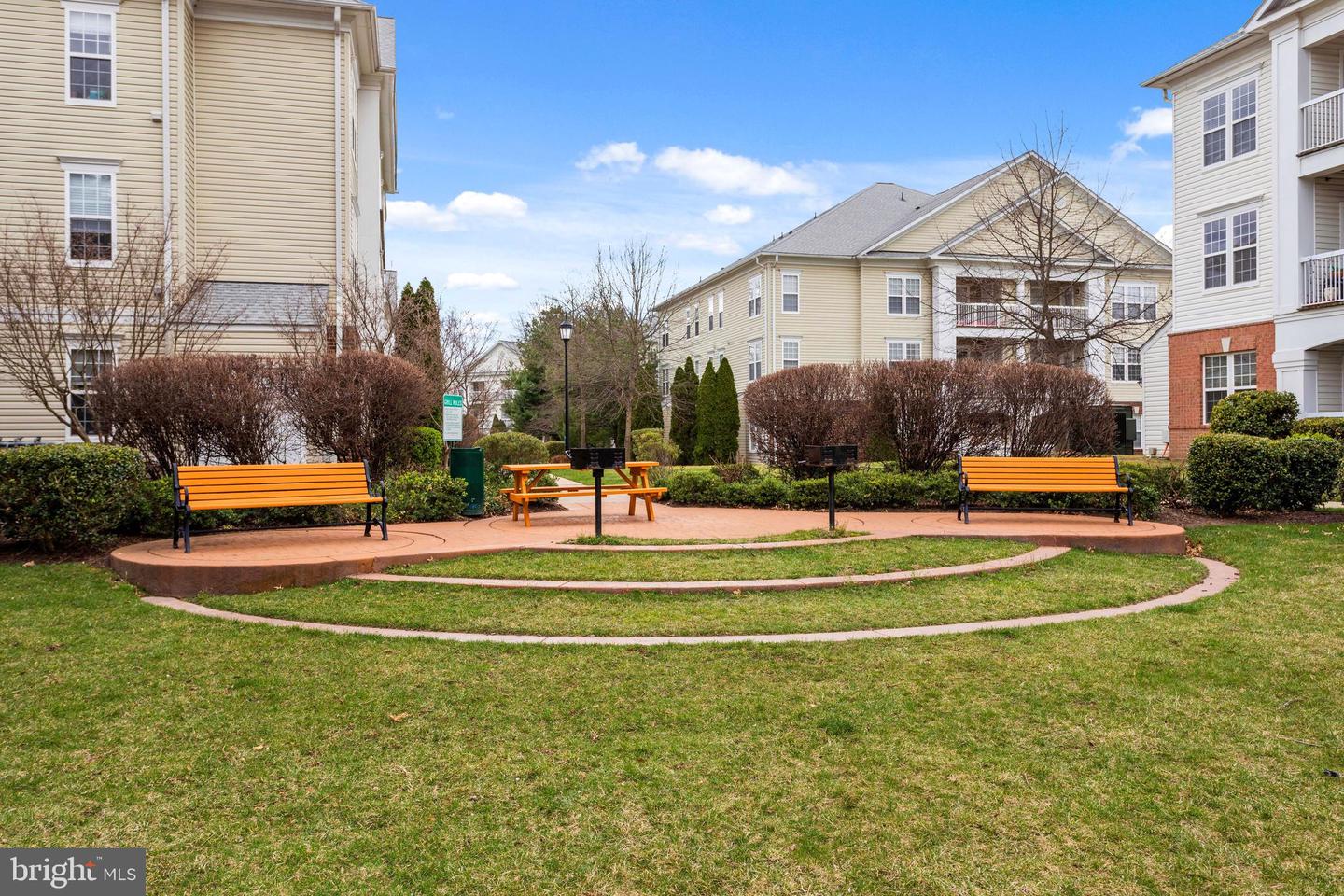 22687 Blue Elder TERRACE Unit: 302