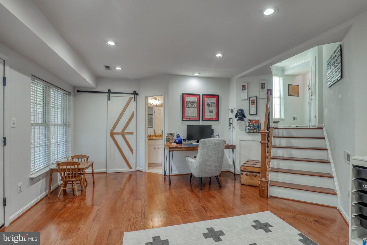 43650 Lees Mill SQUARE