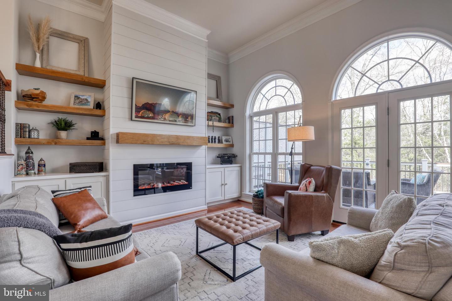 43650 Lees Mill SQUARE