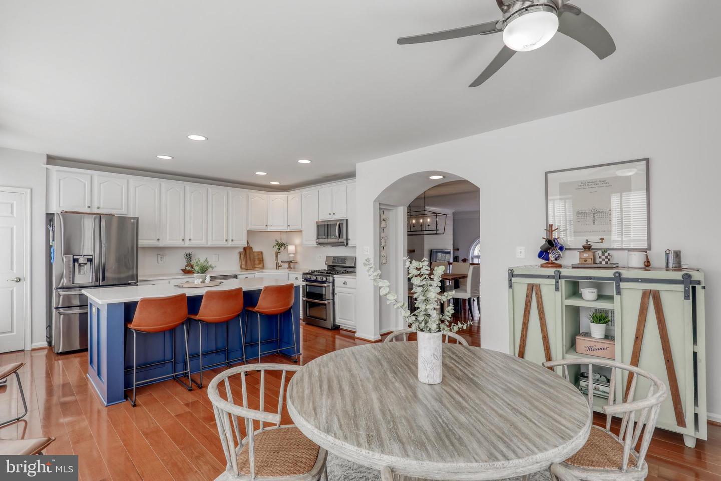 43650 Lees Mill SQUARE