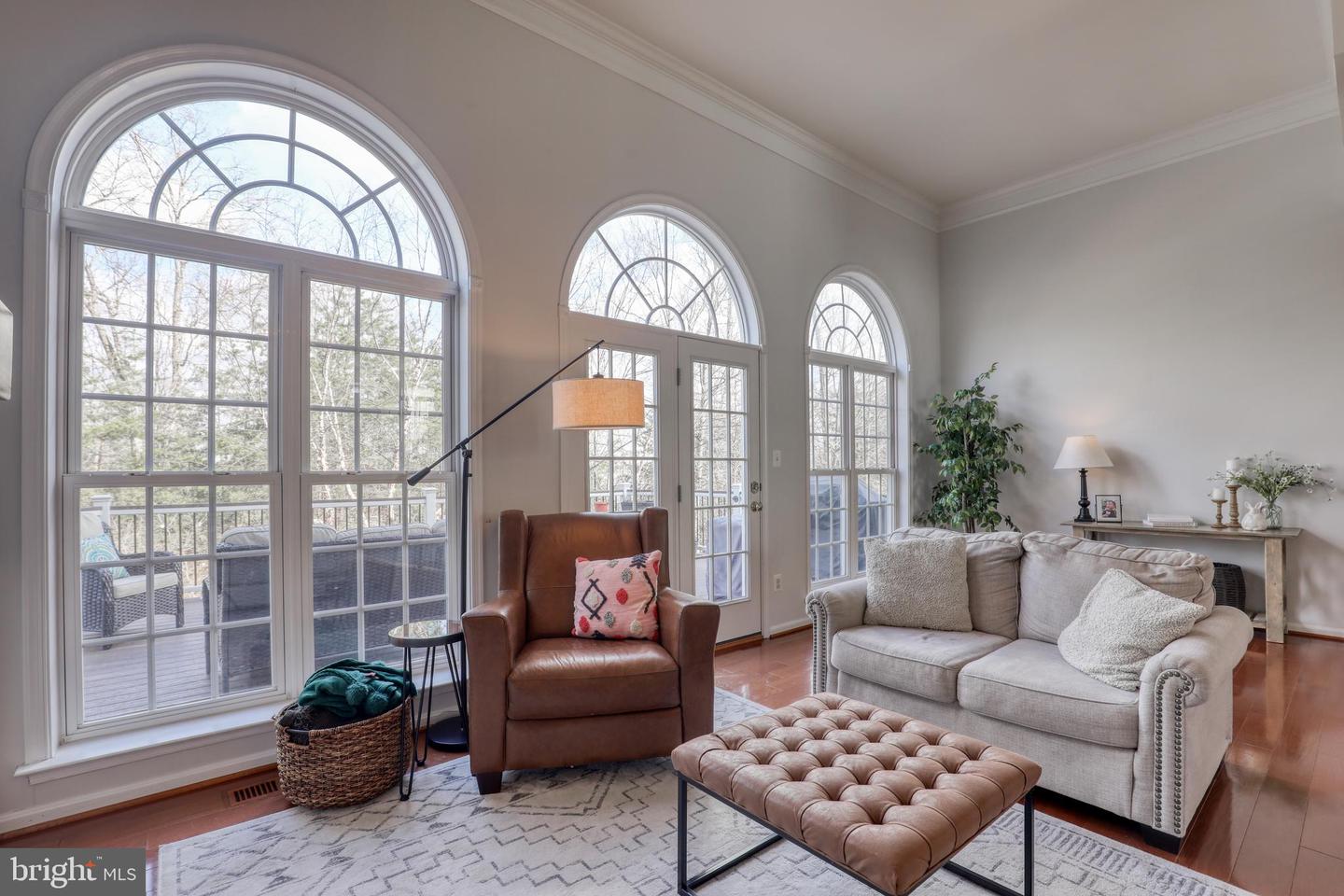 43650 Lees Mill SQUARE