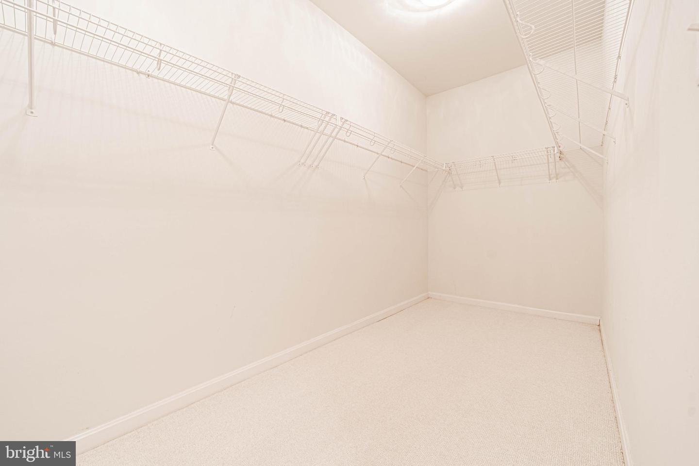 20751 Royal Palace SQUARE Unit: 425