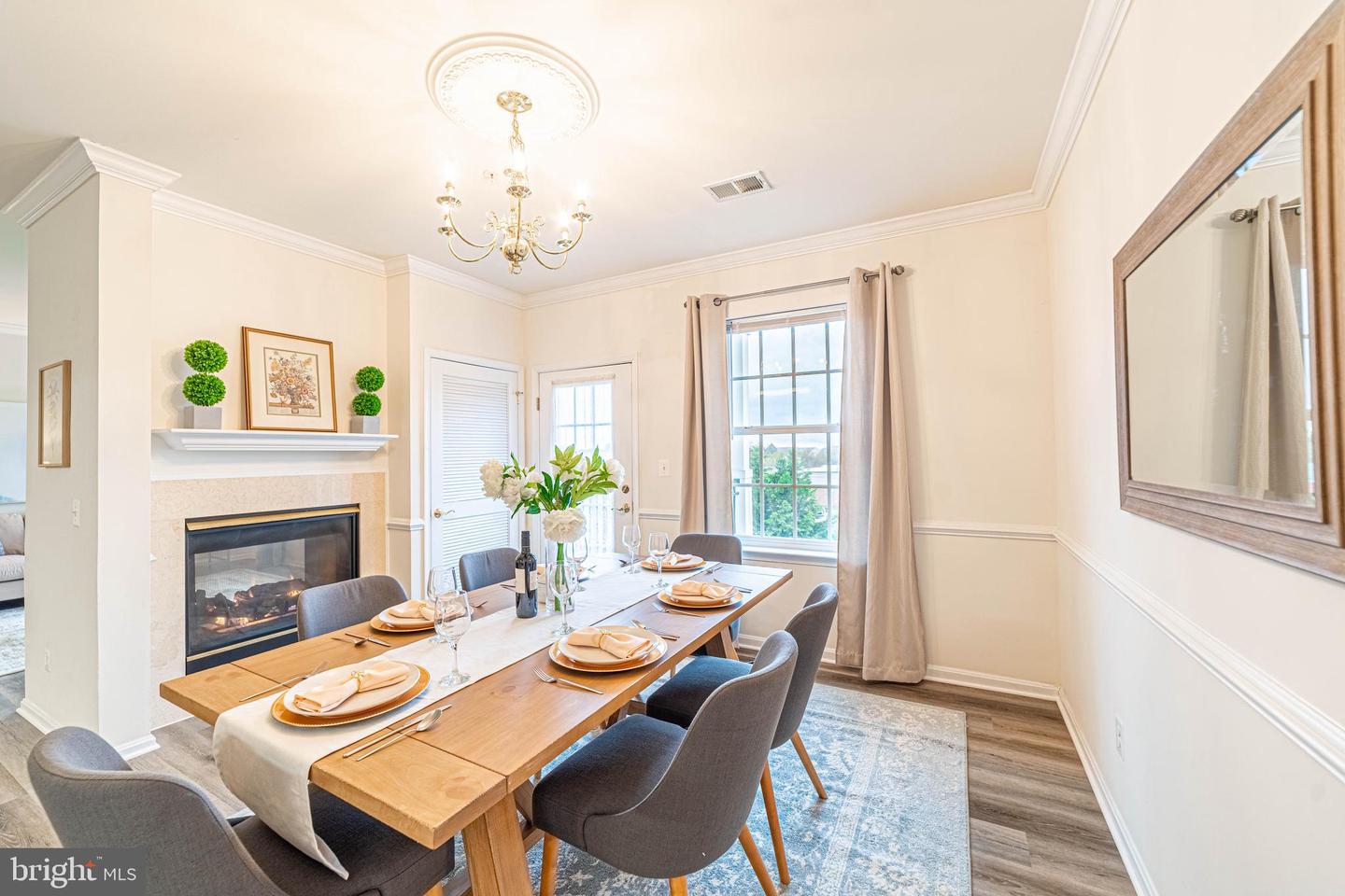 20751 Royal Palace SQUARE Unit: 425