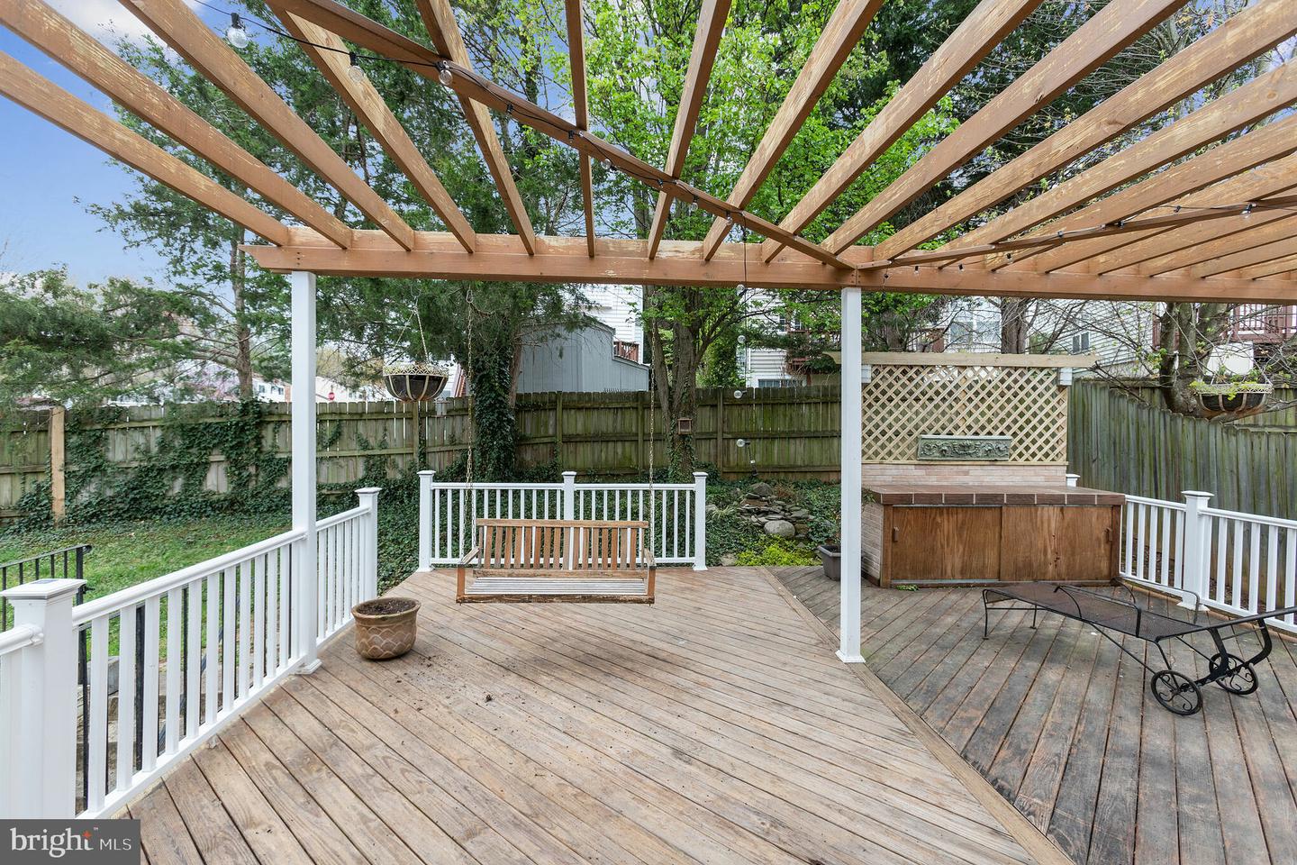 601 Nathan PLACE NE