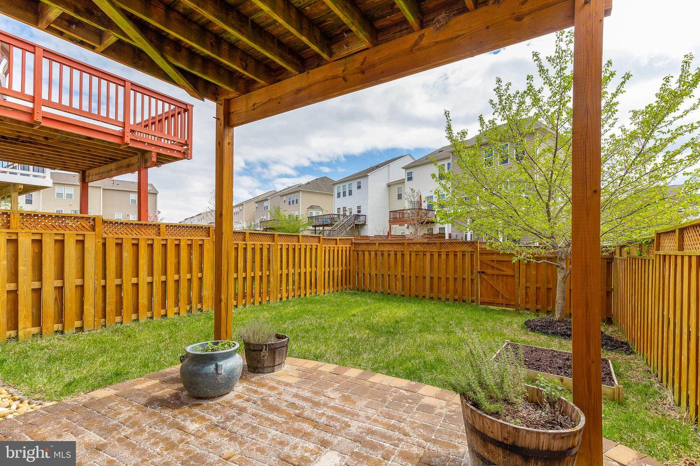 25126 Sweet Myrtle SQUARE
