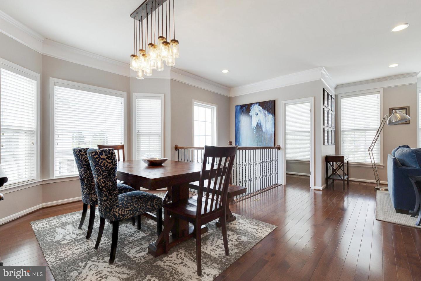 25126 Sweet Myrtle SQUARE