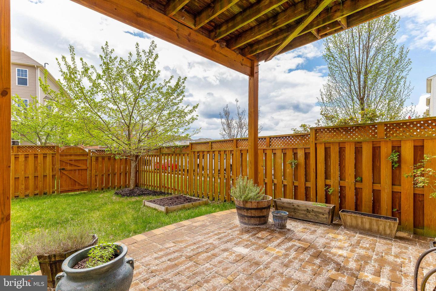 25126 Sweet Myrtle SQUARE
