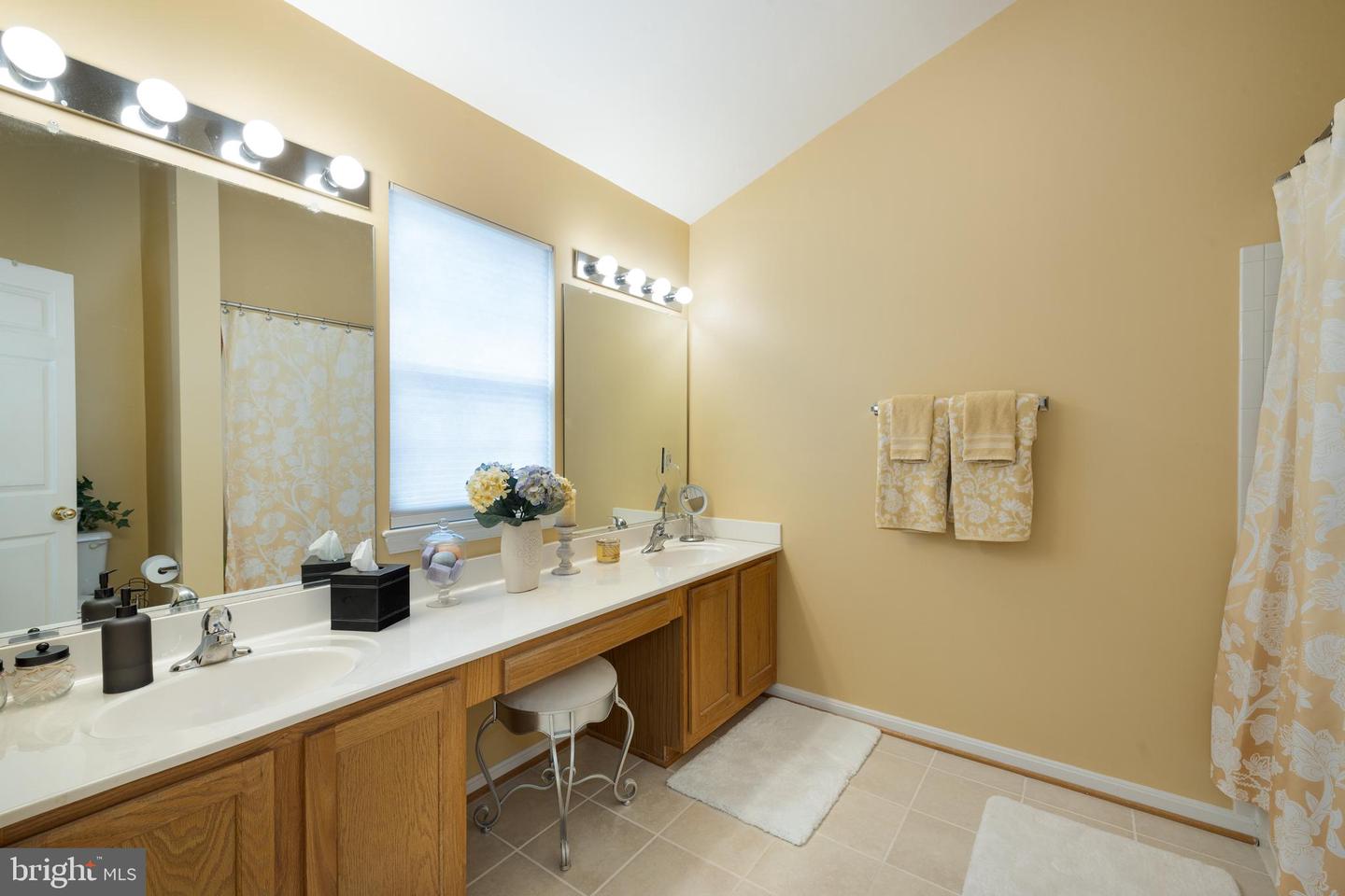 42870 Golf View DRIVE