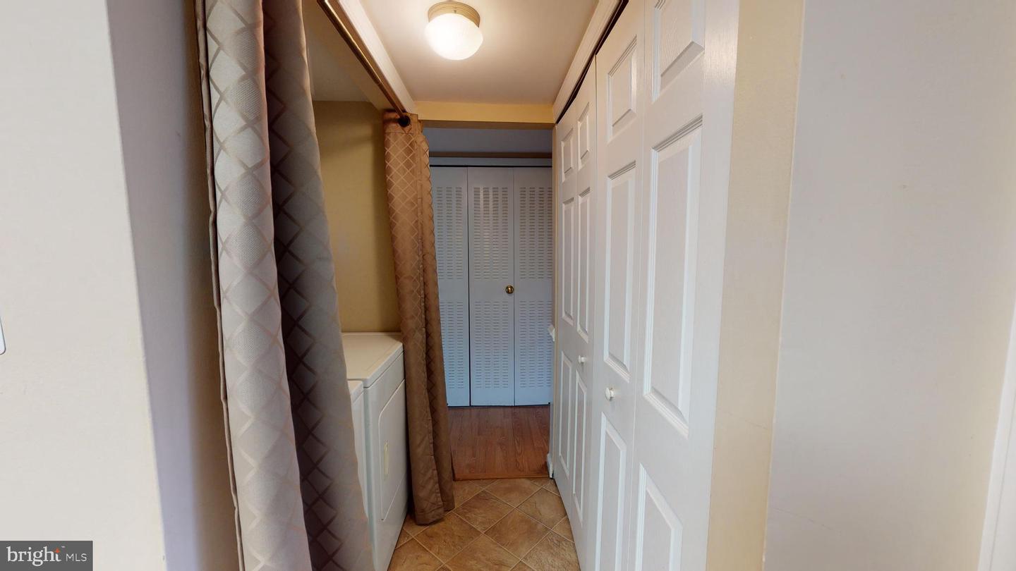 237 Greenfield COURT