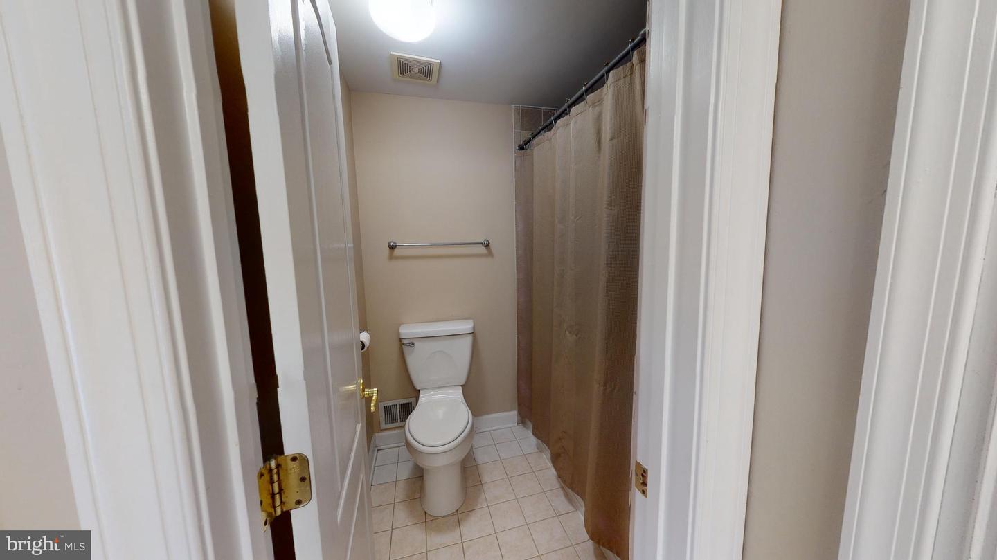 237 Greenfield COURT