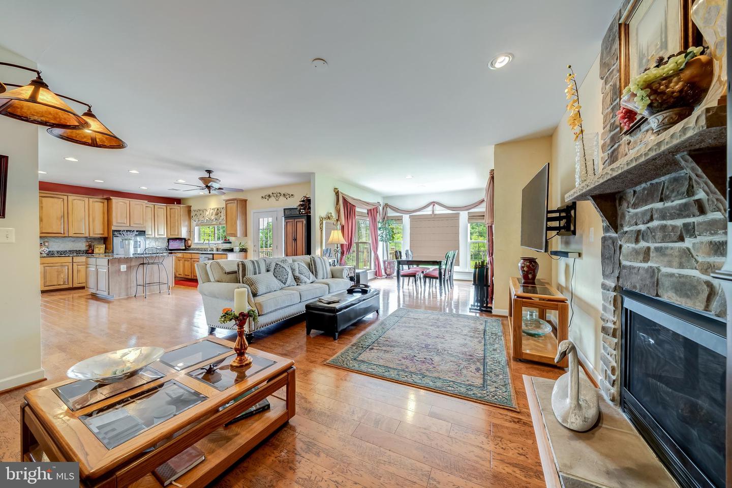 14295 Pinot Noir LANE