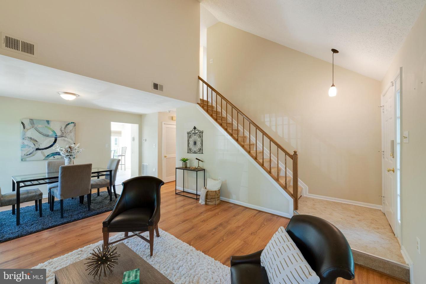 310 Foxridge DRIVE SW