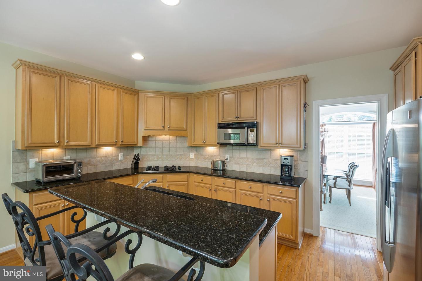 24818 Serpentine PLACE