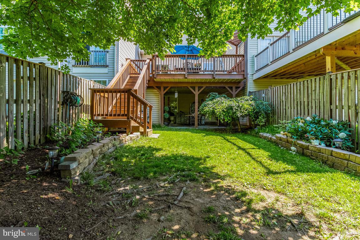 25199 Destination SQUARE