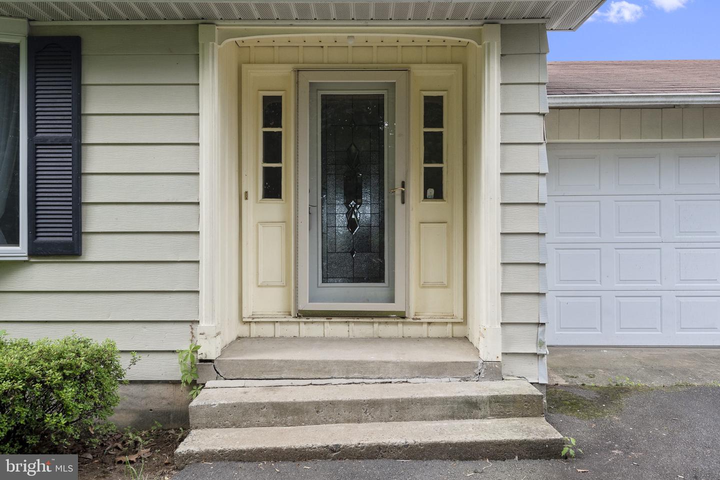 39349 Charles Town PIKE