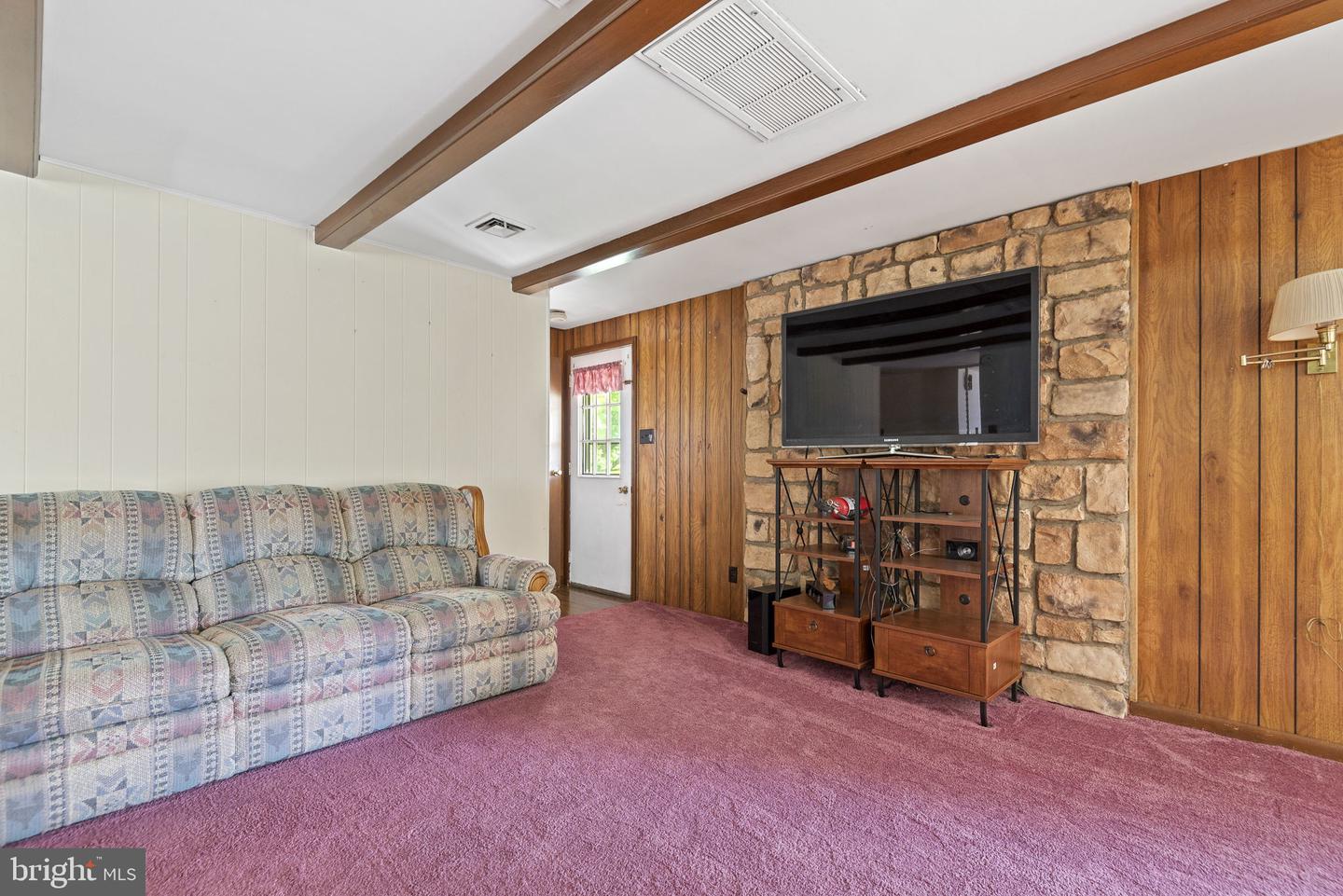 39349 Charles Town PIKE