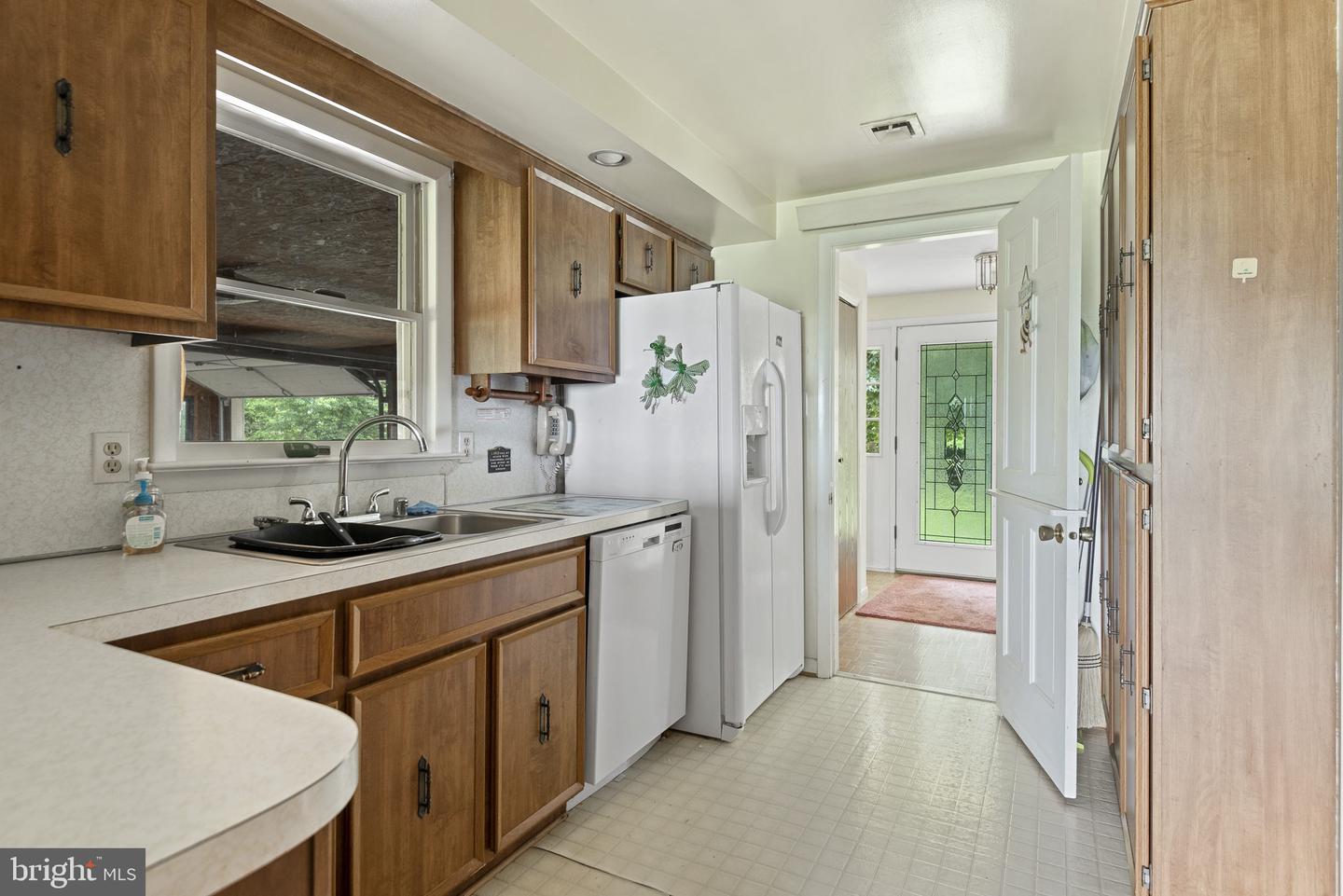 39349 Charles Town PIKE