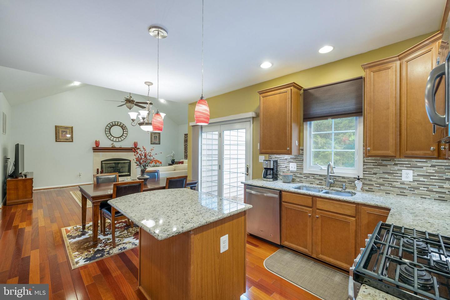 25417 Bradshaw Dr