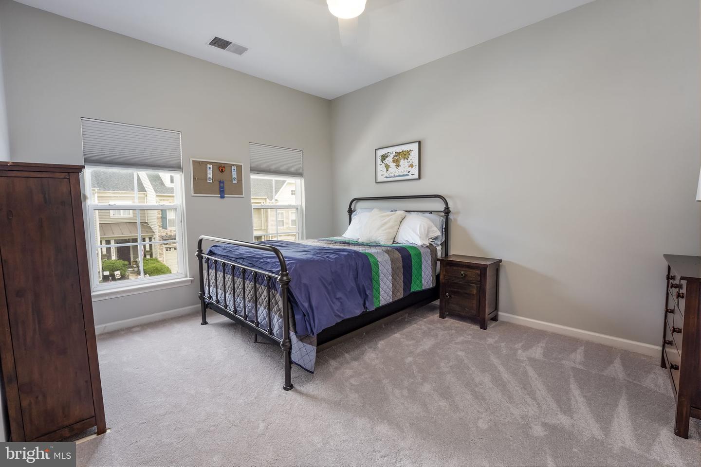 23225 Grayling