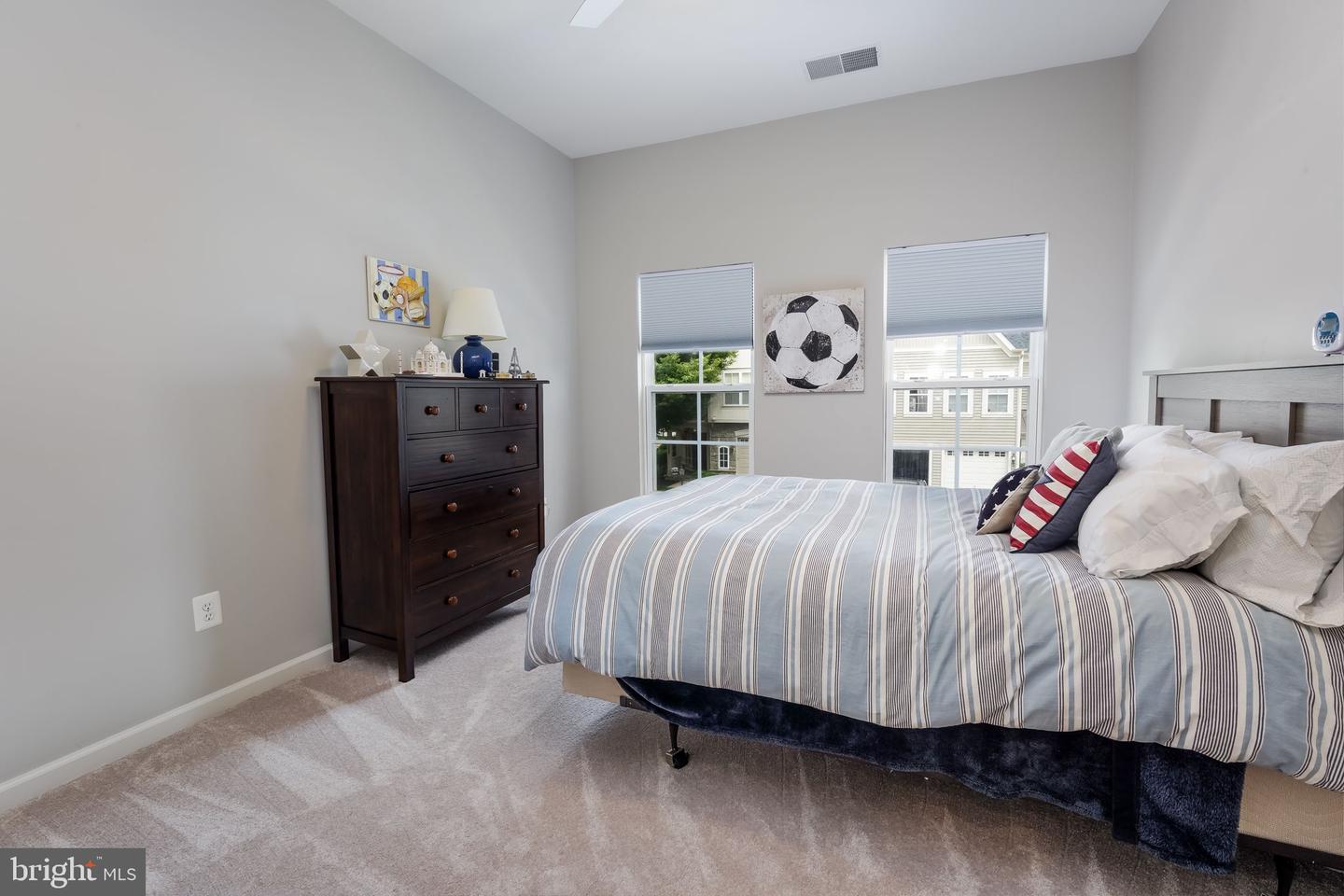 23225 Grayling