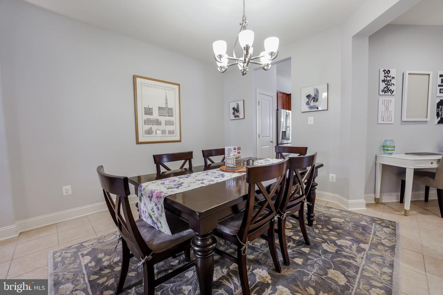 23225 Grayling