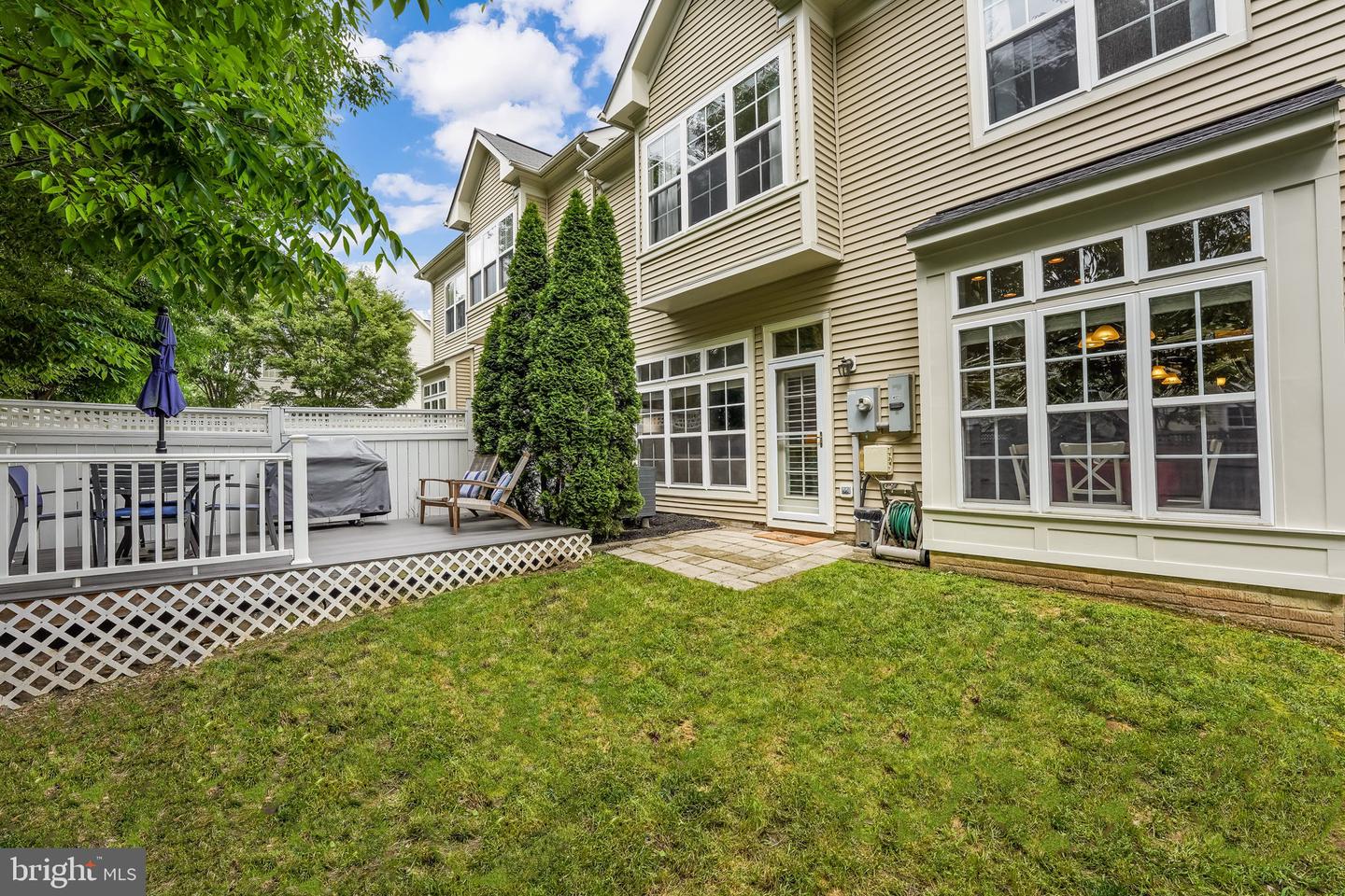 23225 Grayling