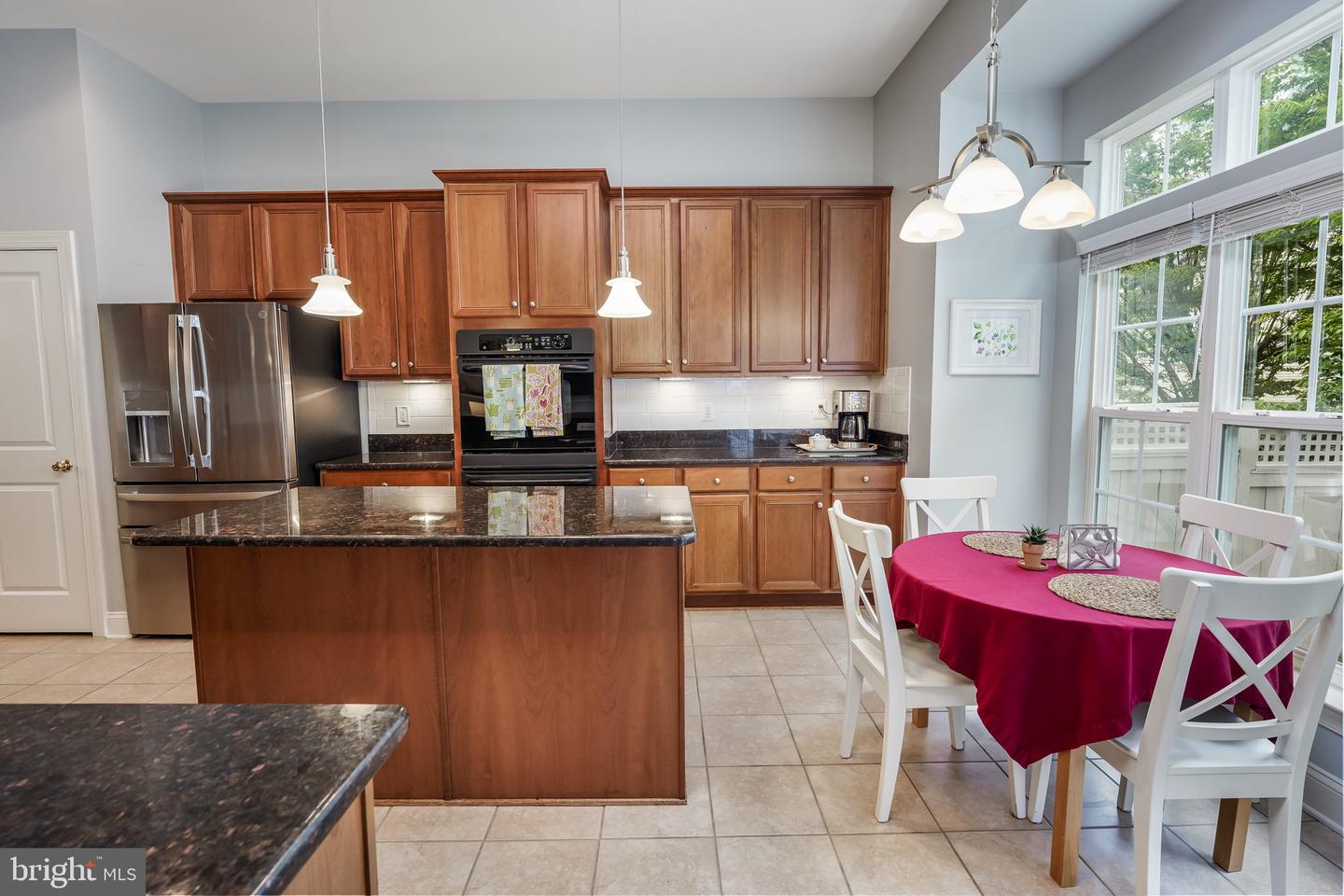 23225 Grayling