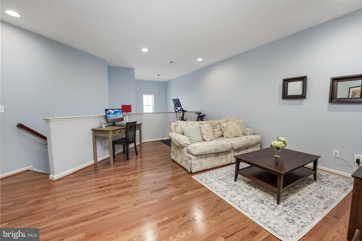 23225 Grayling