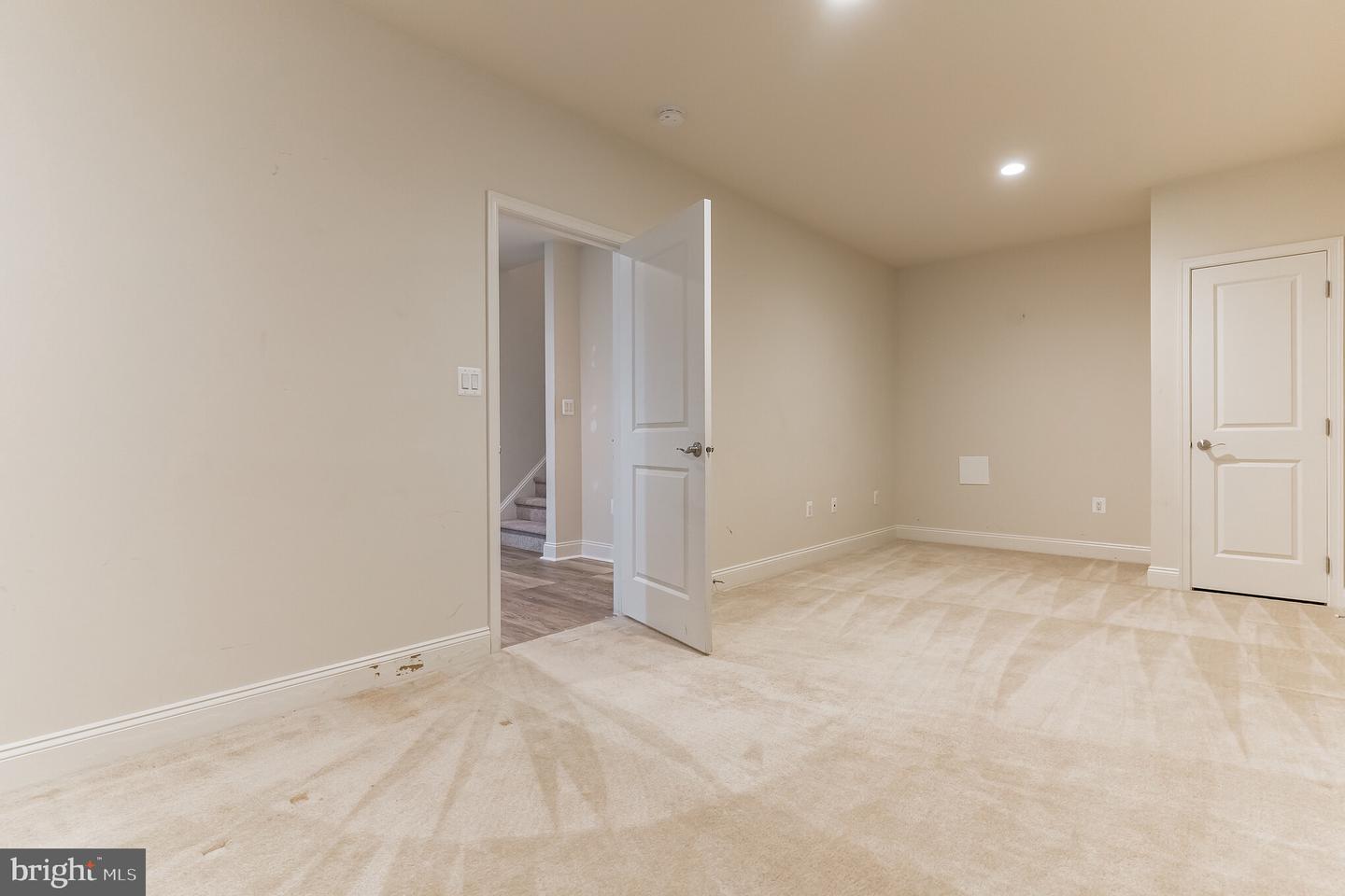 23416 Longollen Woods TERRACE