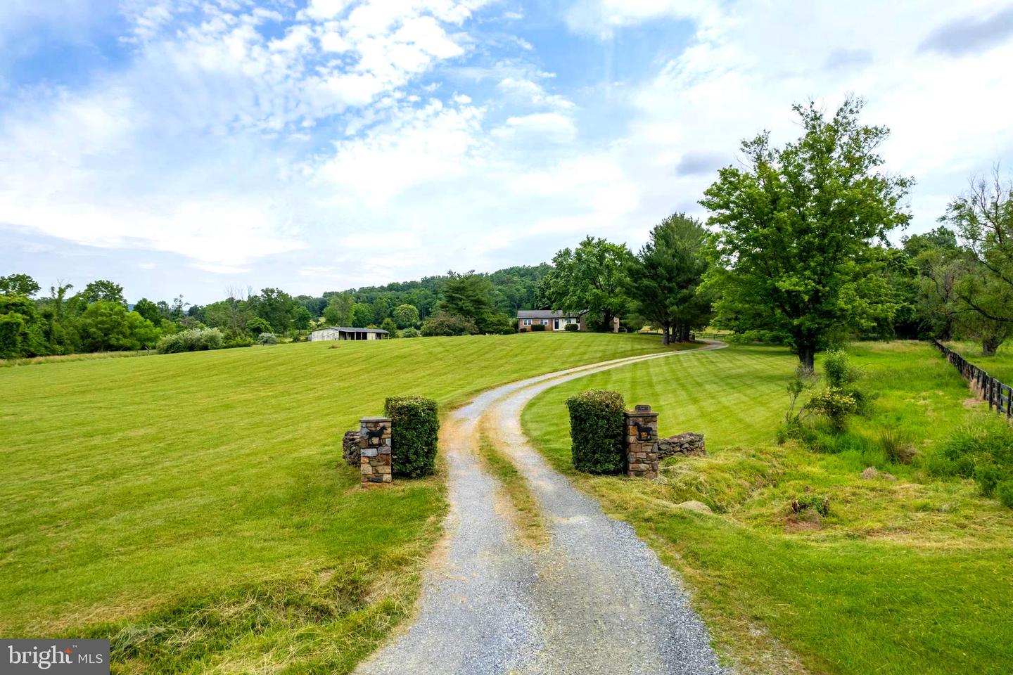 18490 Yellow Schoolhouse ROAD