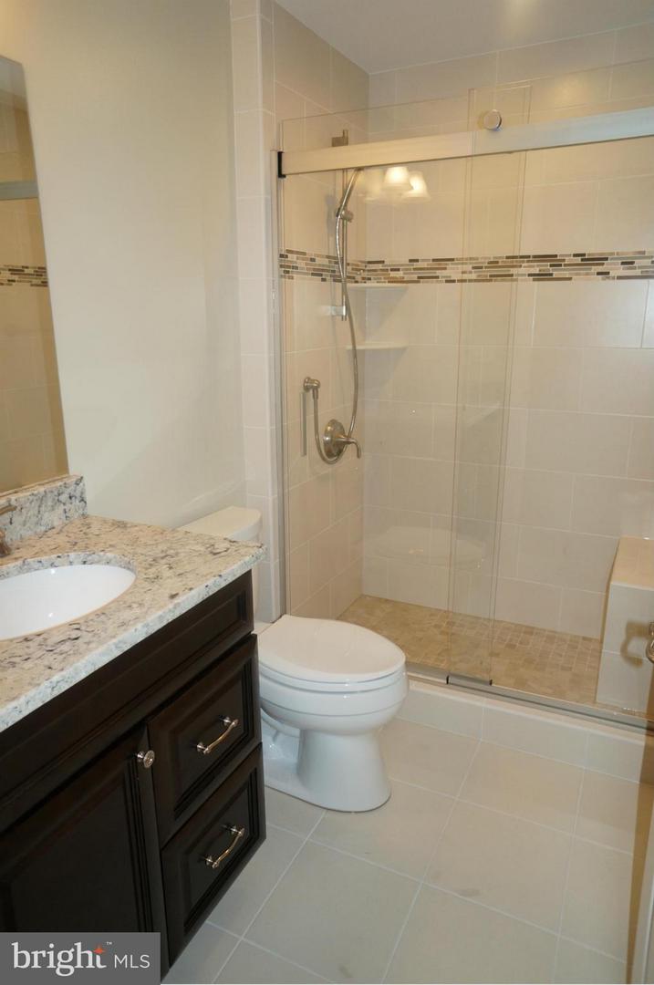 42591 Voormeade TERRACE