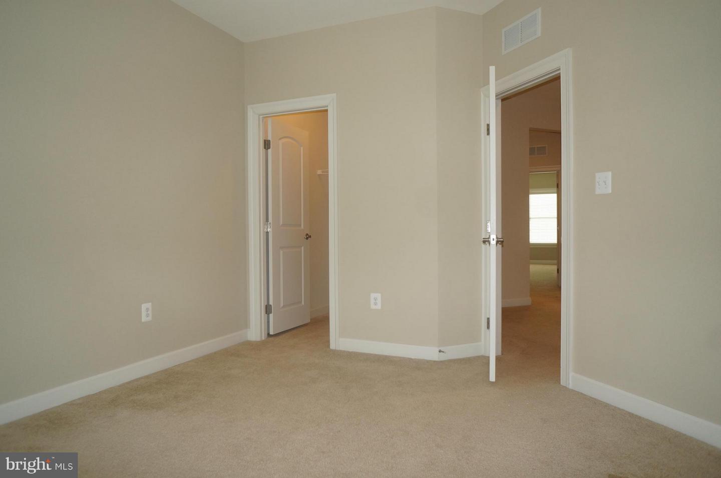 42591 Voormeade TERRACE